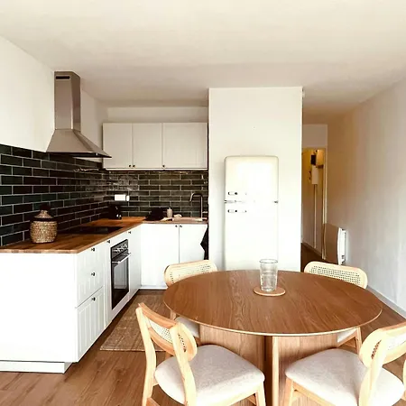 Renove Le Penon 2min De La セノッス - ル・ペノン